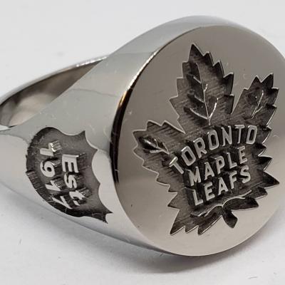 Mapleleafs2